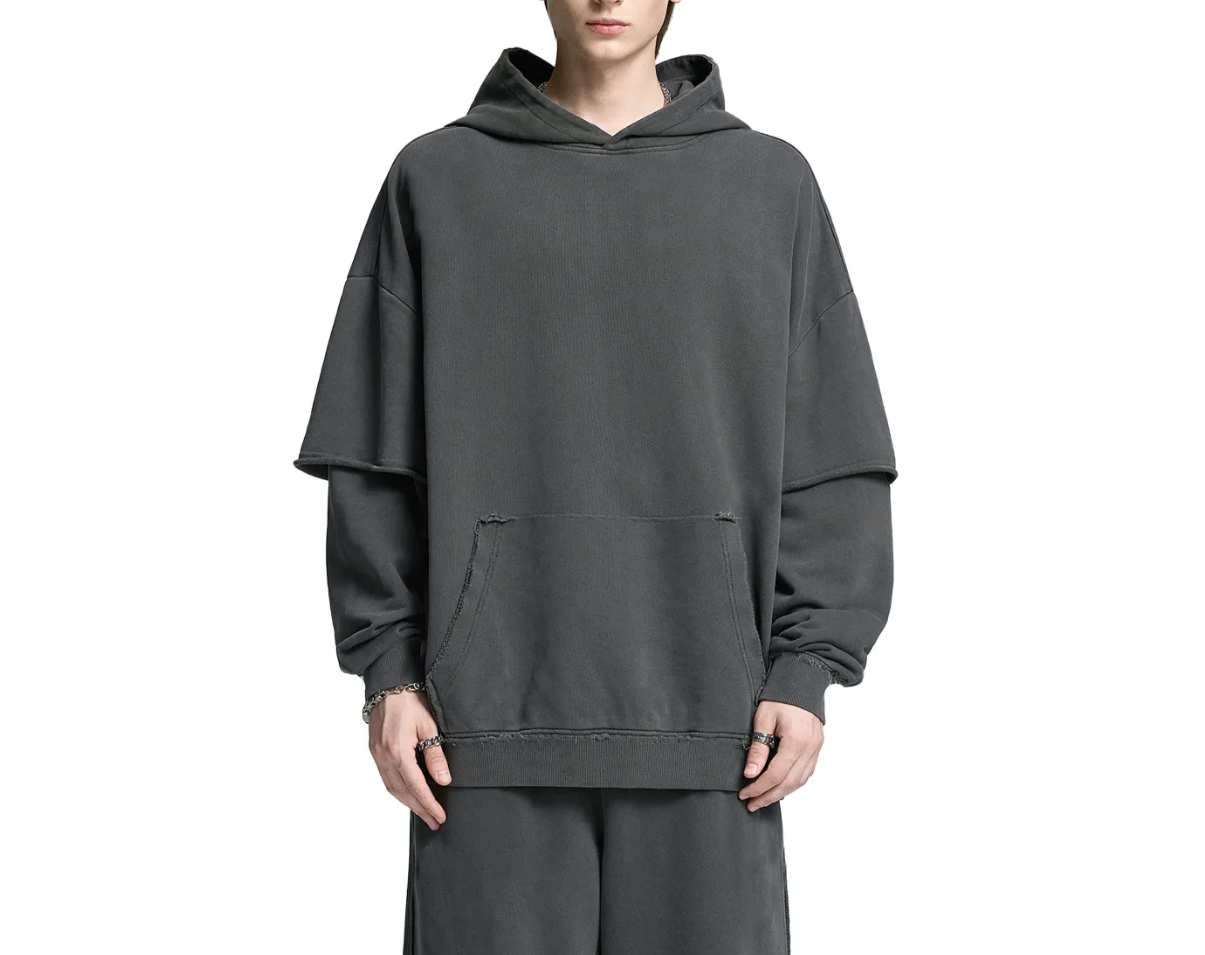 "HUSTLER'S CLUB" 90'S LAYERED RUGGED HOODIE : Snow Washed Raw Edge Double Layered Hoodie