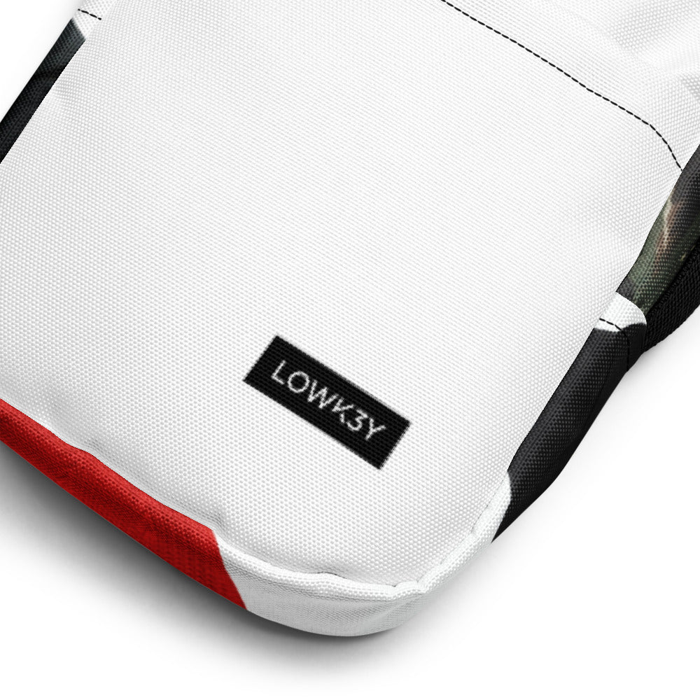 "LOOKBOOK" : Utility Crossbody Bag