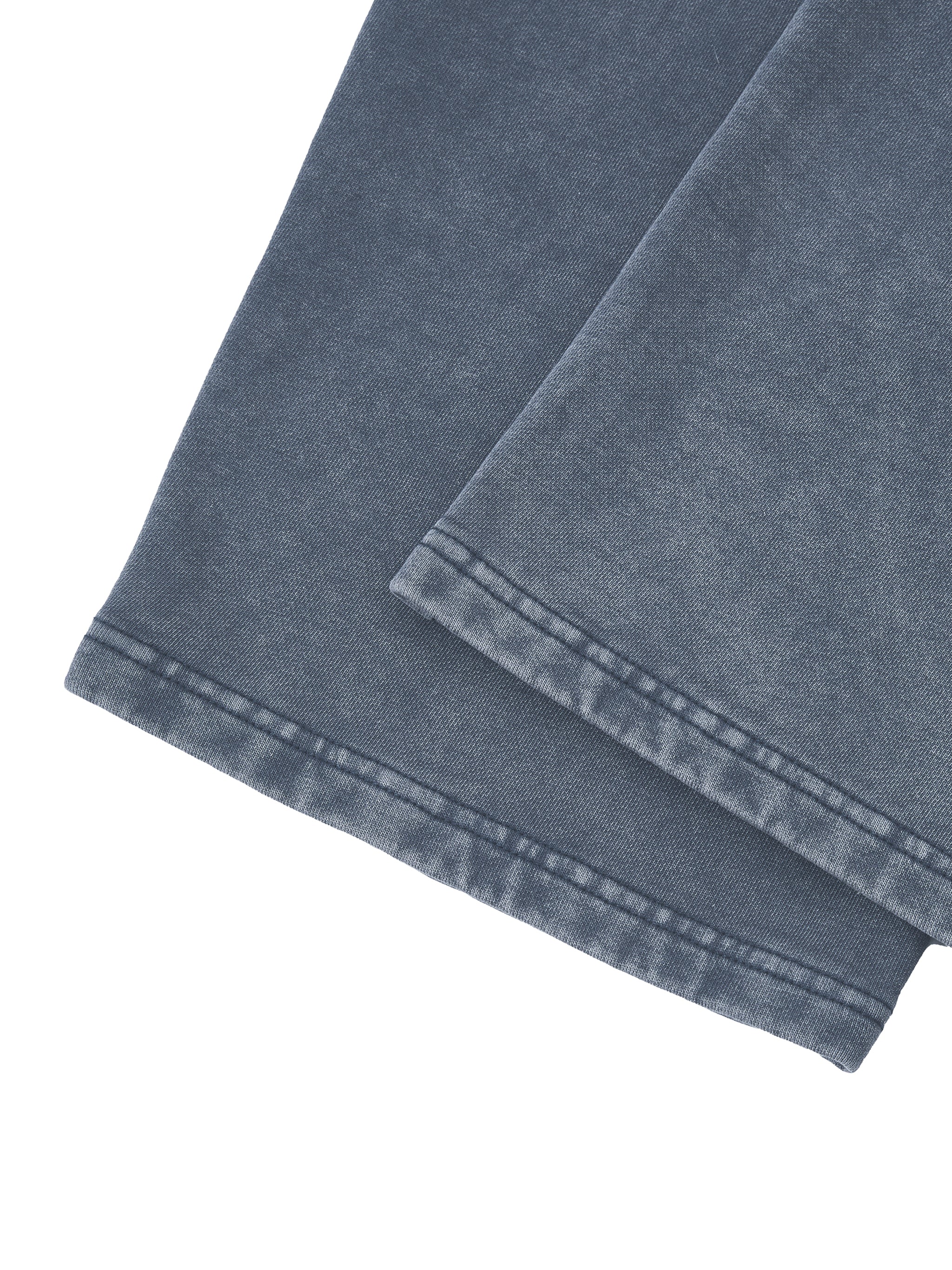 sweatpants,loose,baggy,open hem